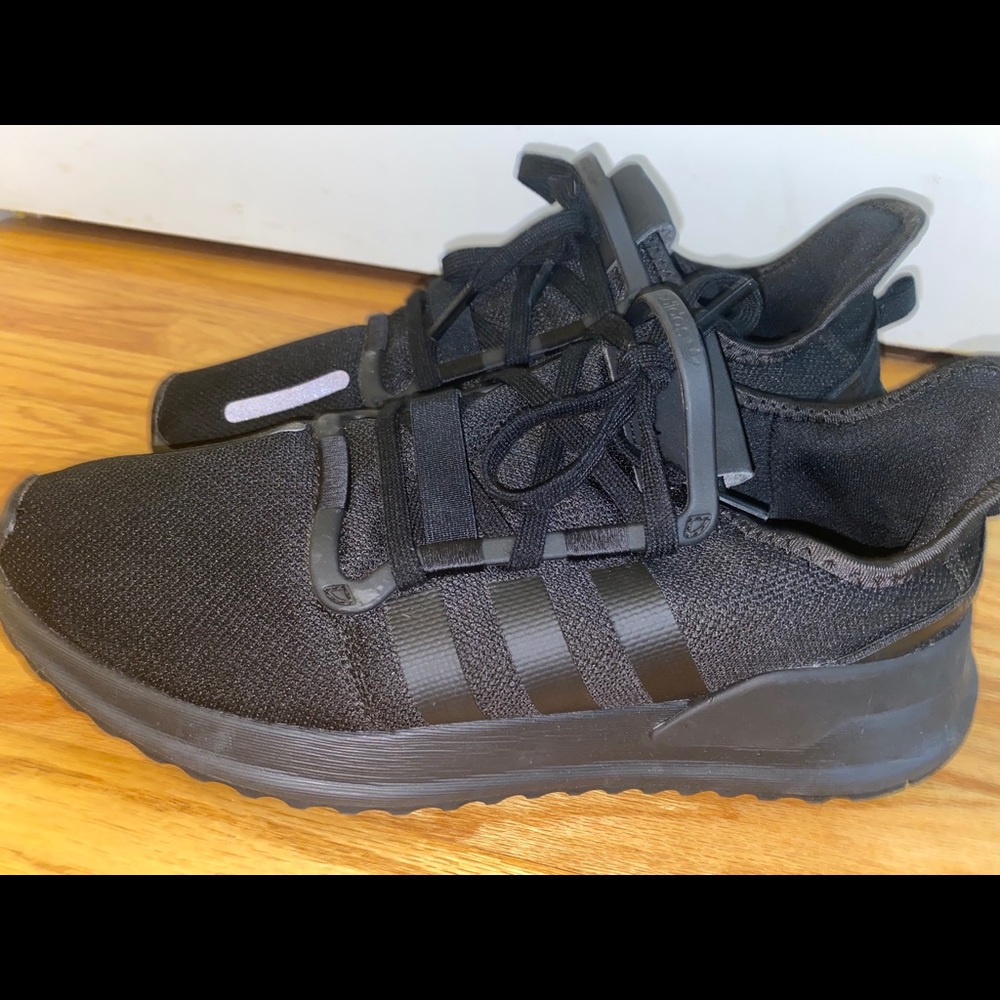 Black Adidas Sneakers
